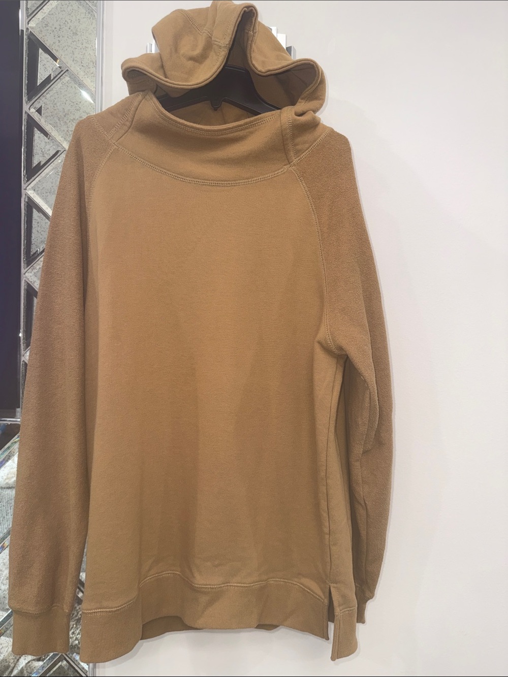 Men’s forever 21 Hooded Pullover